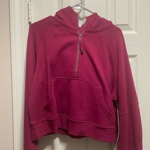 Lululemon Scuba Half Zip!!!